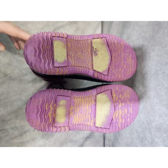 Western Chief Kids Cold Rated Neoprene Boot, Daisy Shower, 11/12 US Lined Rubber - Picture 5 of 5